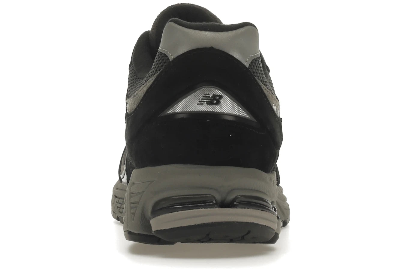 New Balance 2002R Schwarz Dunkelgrau Weiß