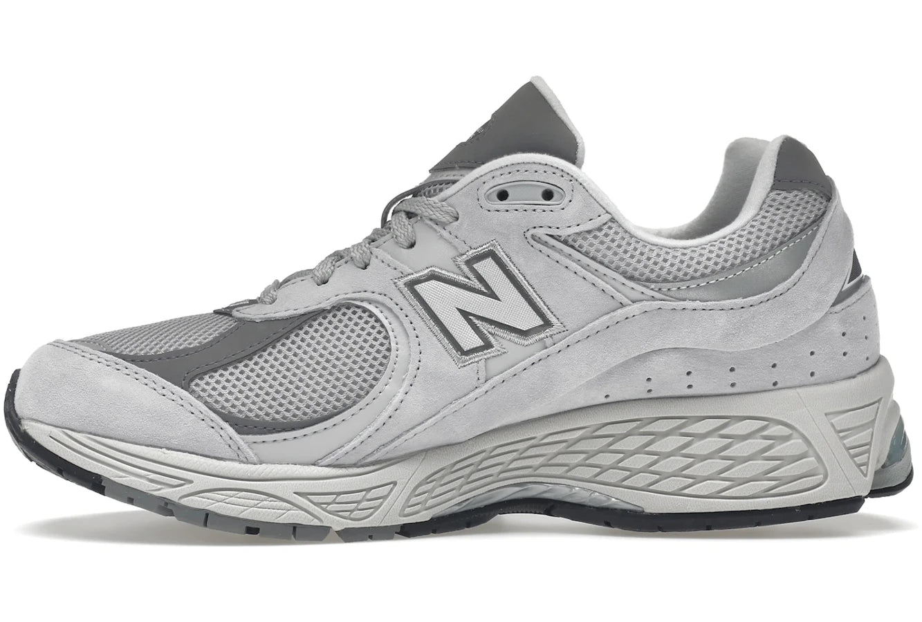New Balance 2002R Grau