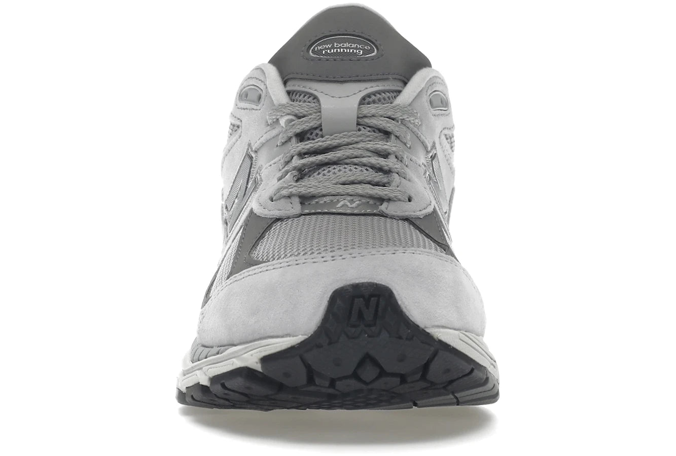New Balance 2002R Grau