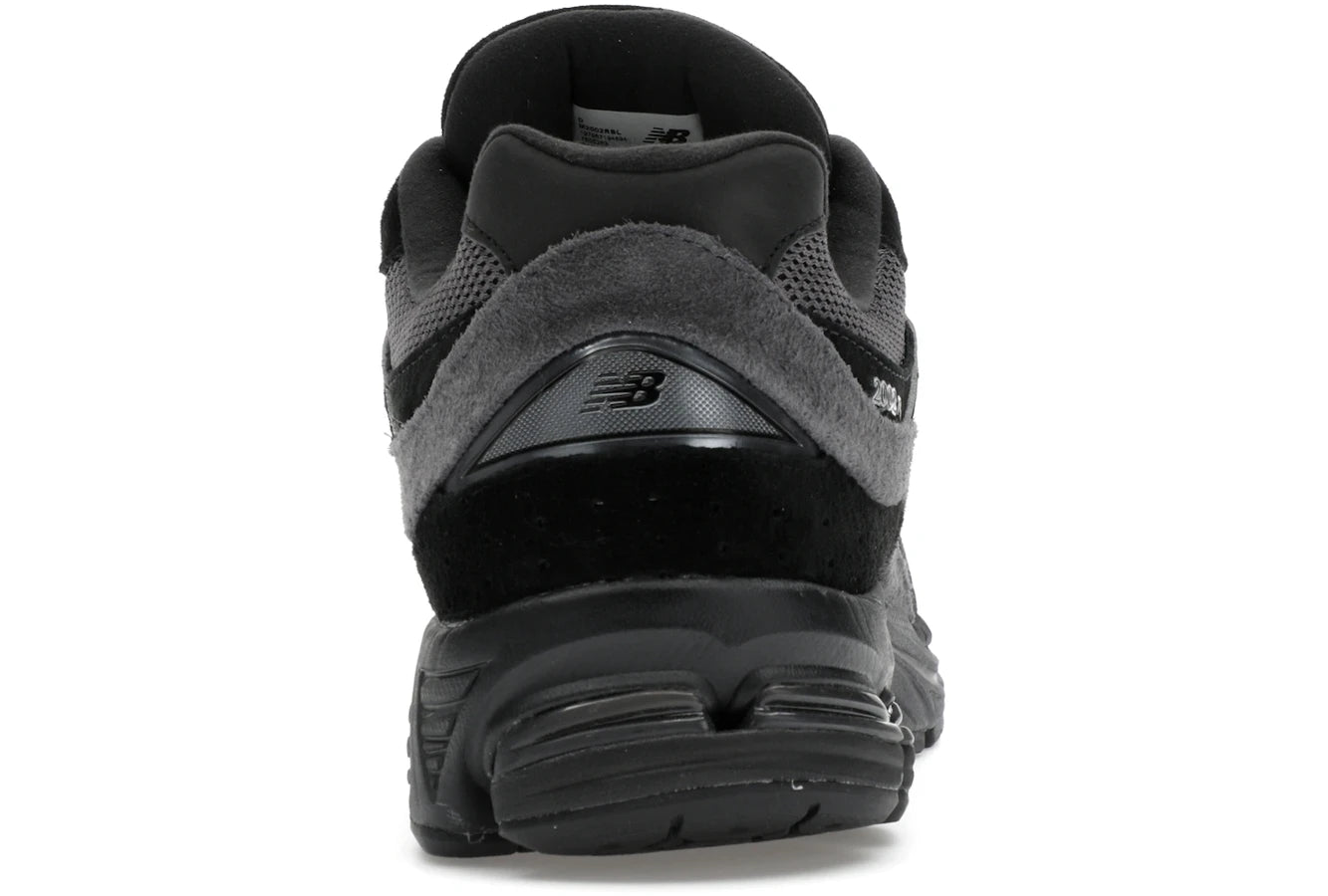 New Balance 2002R Schwarz Dunkelgrau