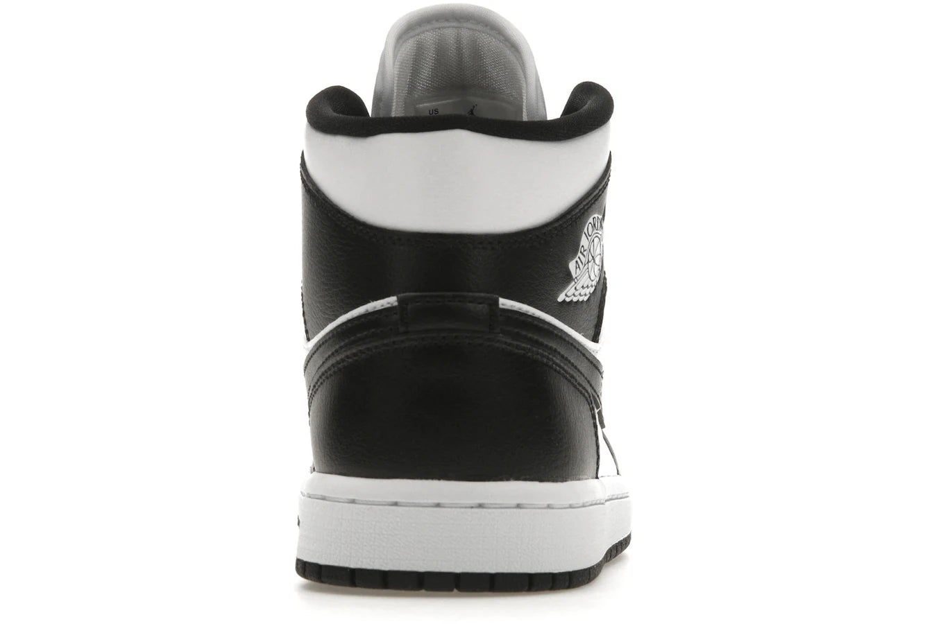 Air Jordan 1 Mid Panda