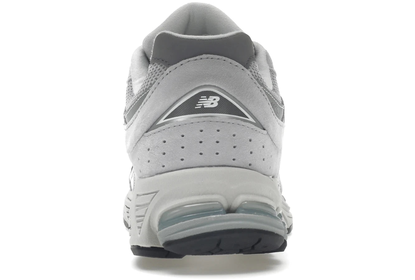 New Balance 2002R Grau
