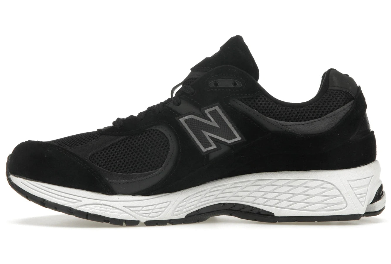 New Balance 2002R Schwarz Gunmetal