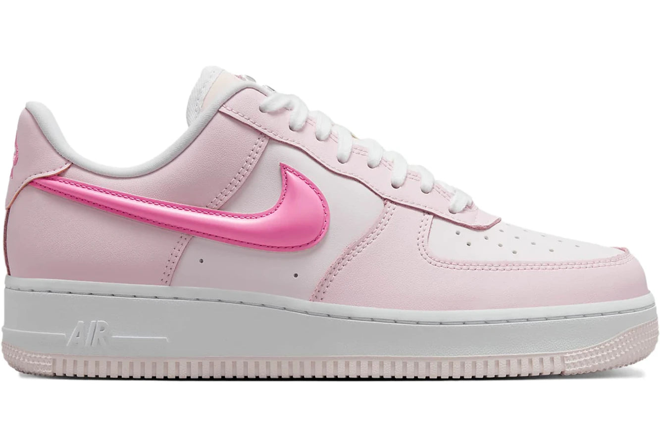 Nike Air Force 1 '07 LX Pearl Pink Pfotenabdruck