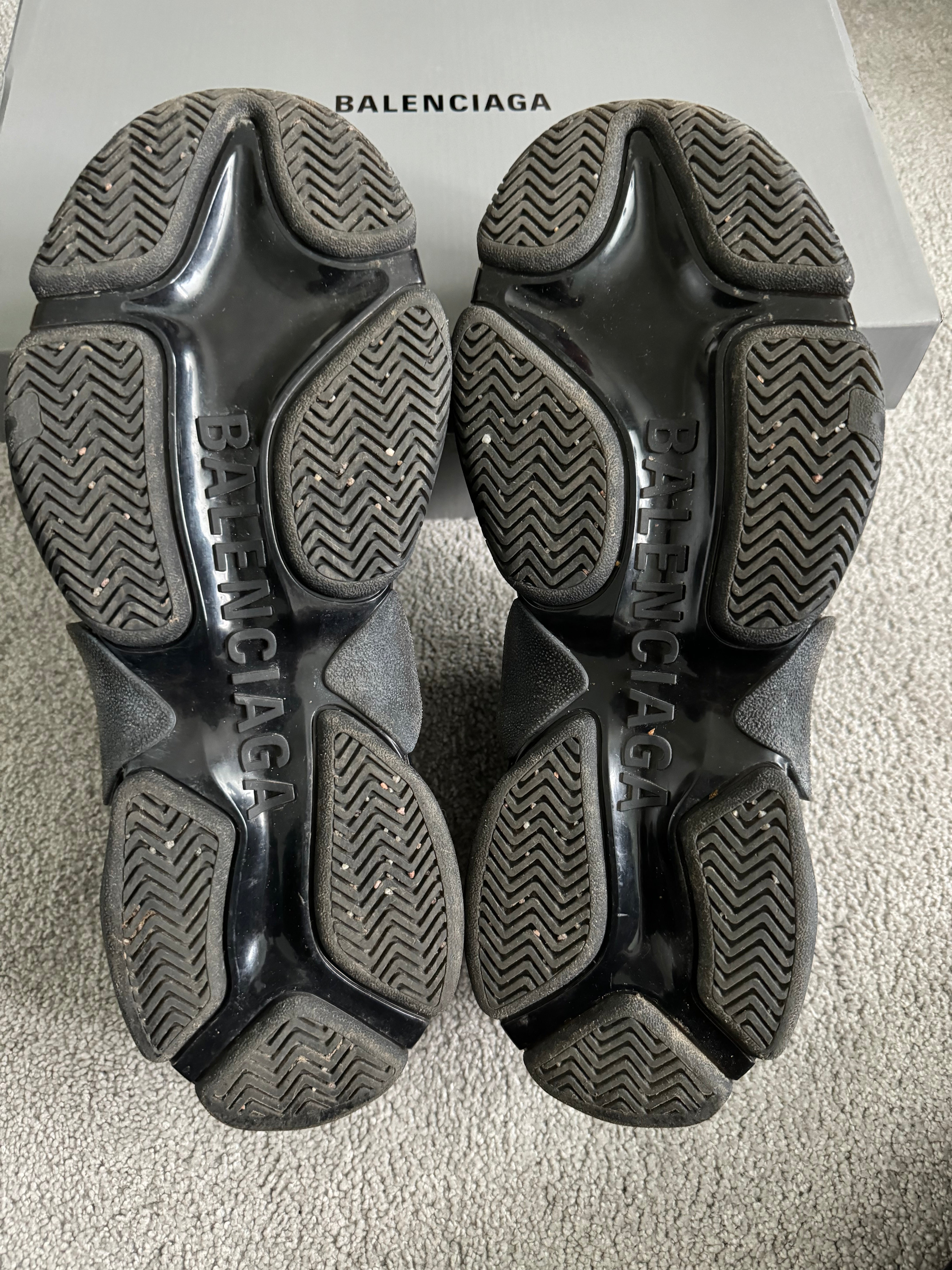 Balenciaga Turnschuhe (EU 46)