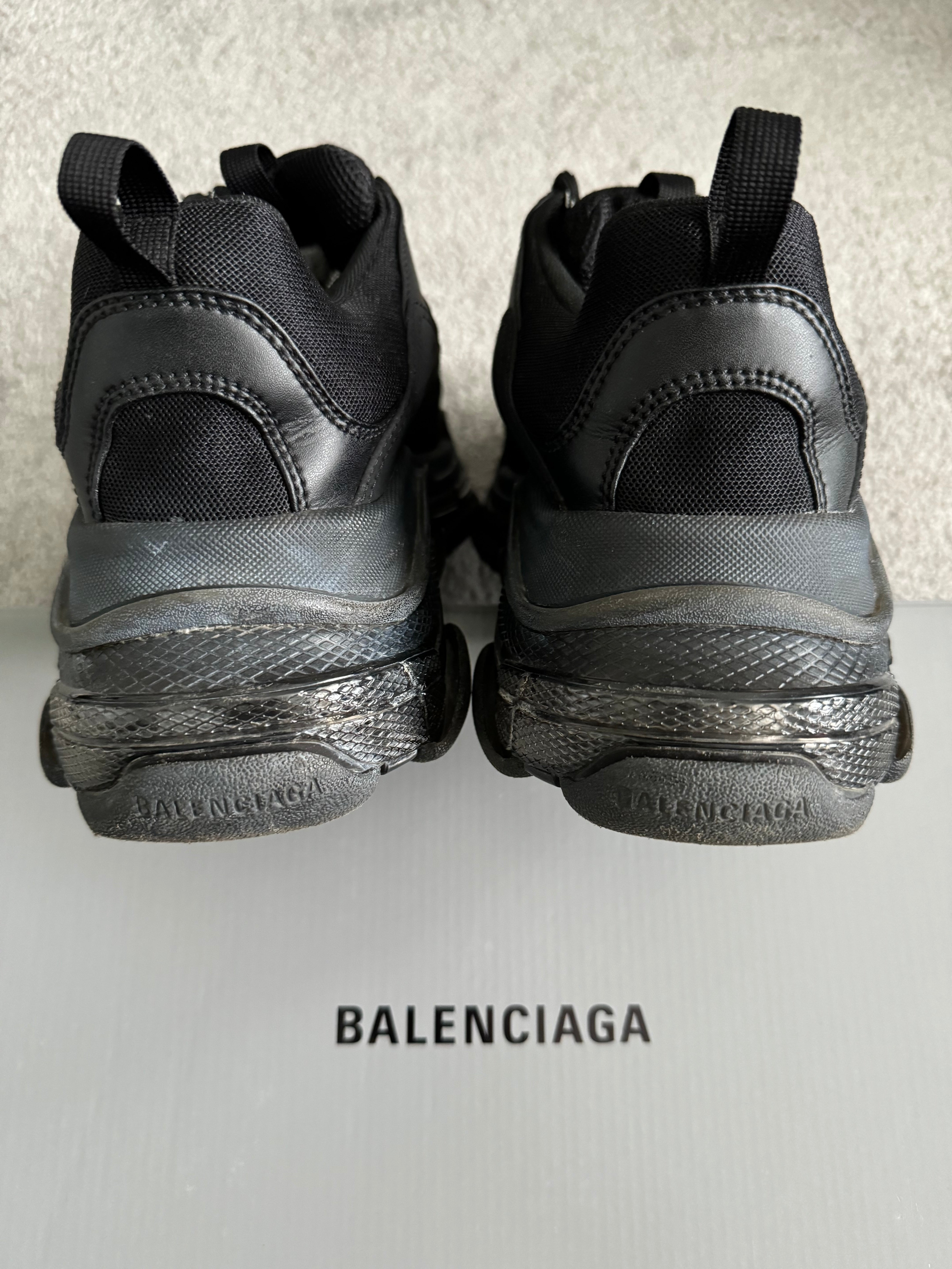 Balenciaga Turnschuhe (EU 46)