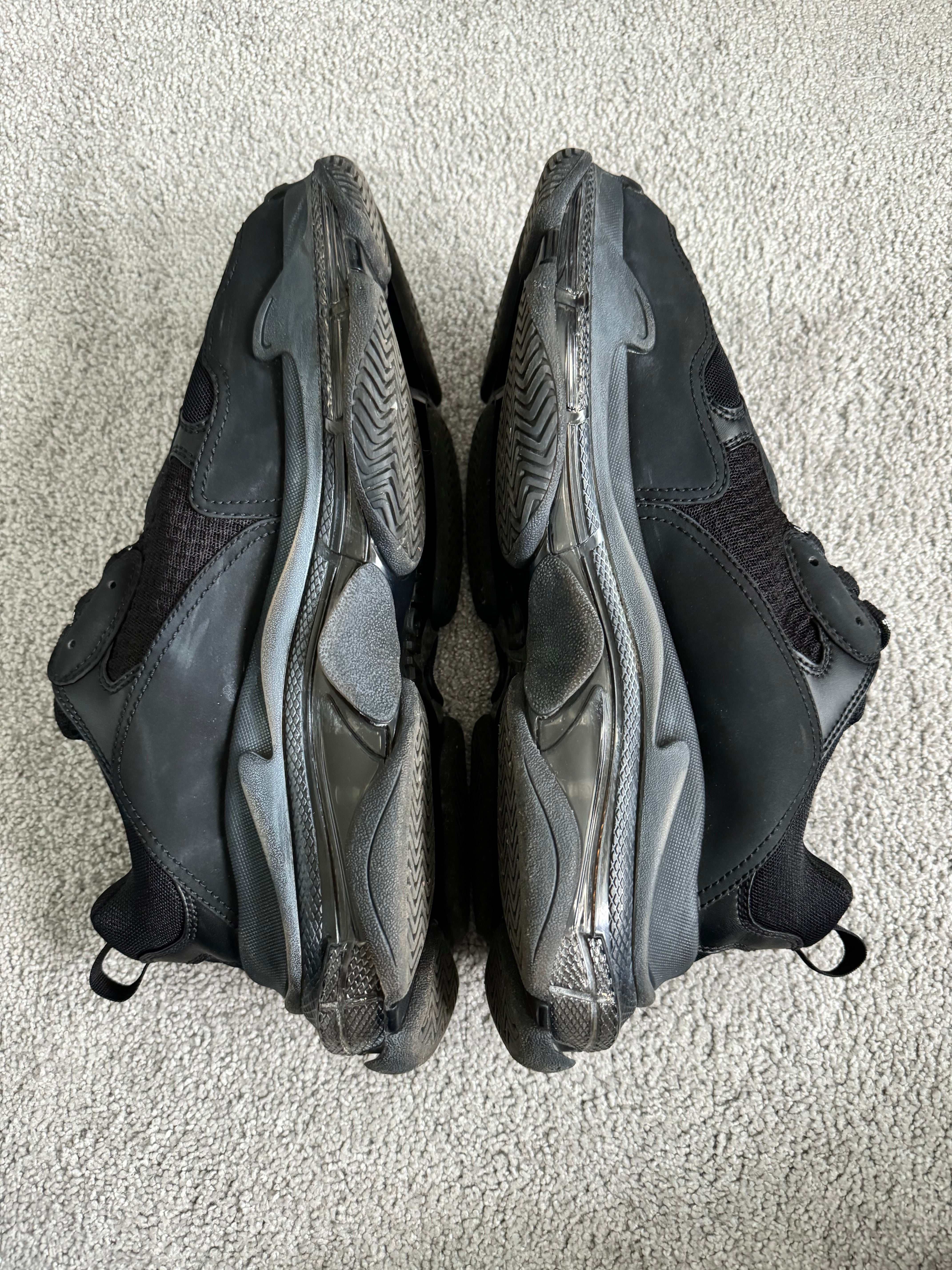 Balenciaga Turnschuhe (EU 46)