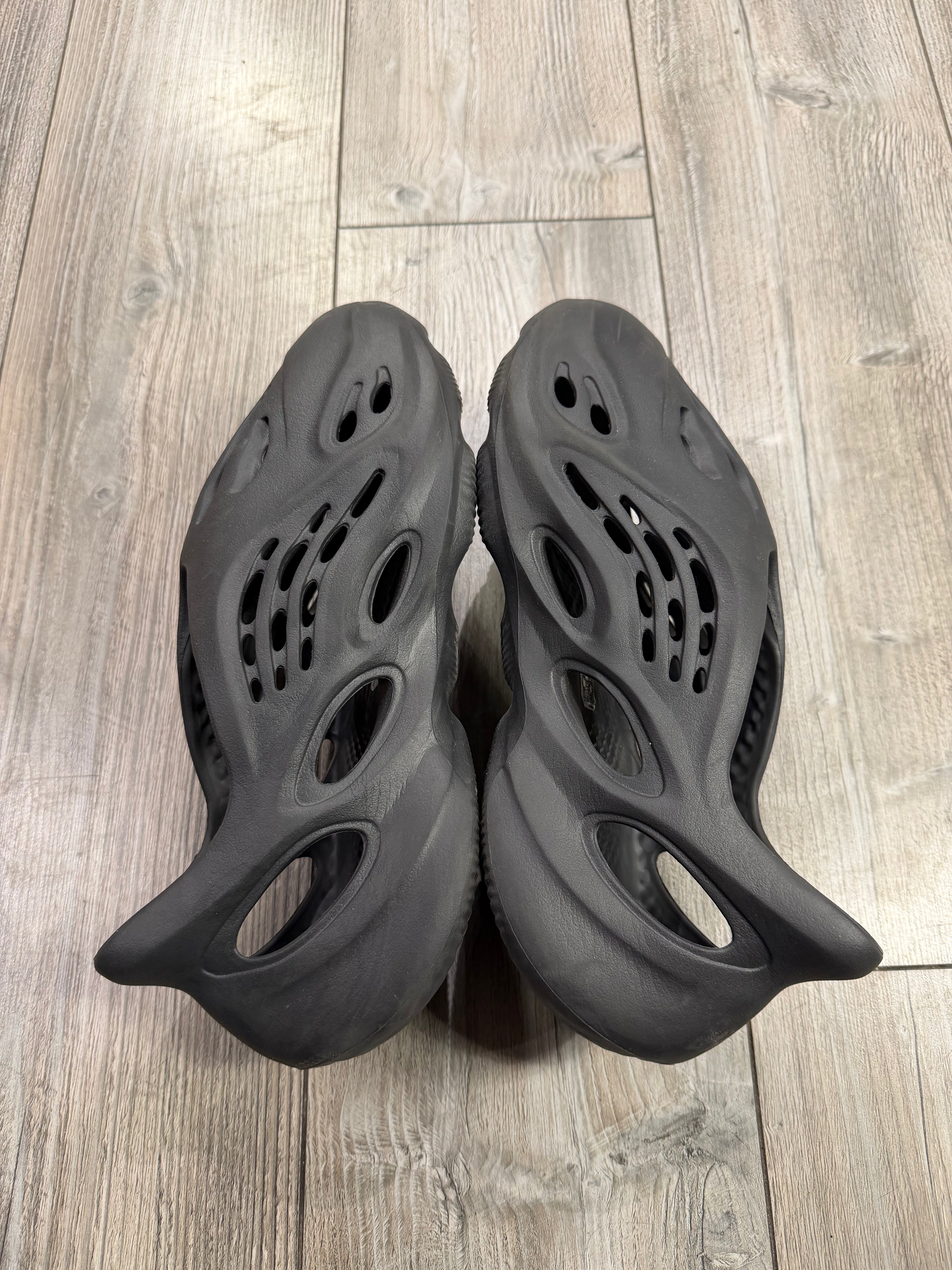 Adidas Yeezy Foam RNR Onyx (EU46)