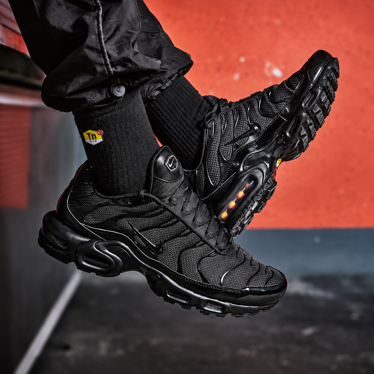 Nike Air Max Plus Triple Black
