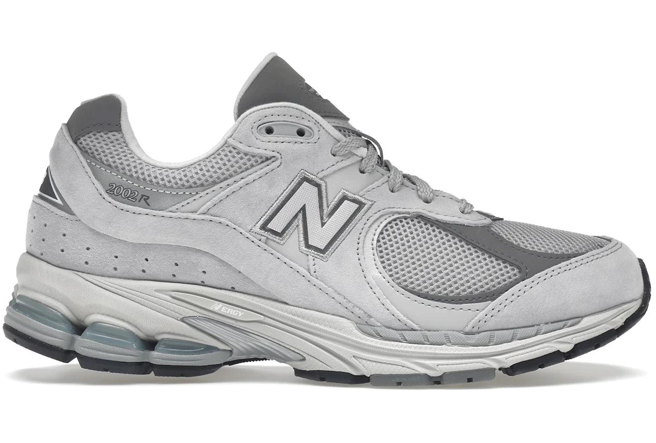 New Balance 2002R Grau