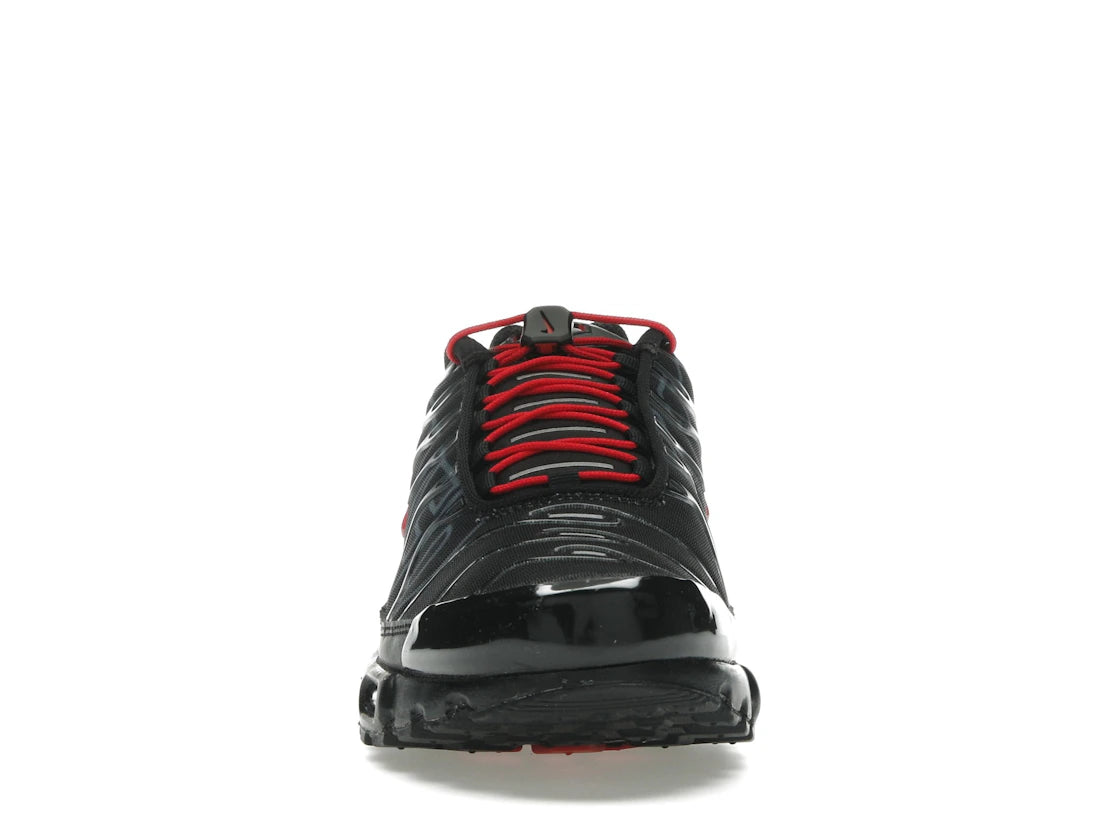 Nike Air Max Plus Tuned Air Schwarz Rot