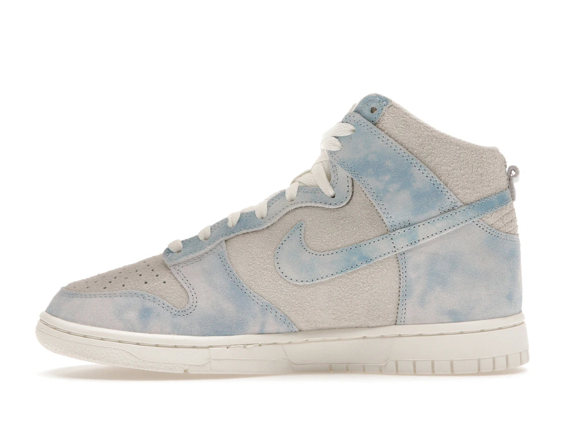 Nike Dunk High SE Clouds Celestine Blue (Damen)