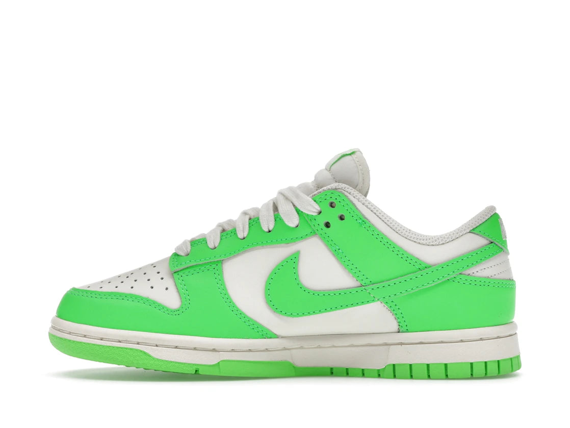 Nike Dunk Low Green Strike (Damen)