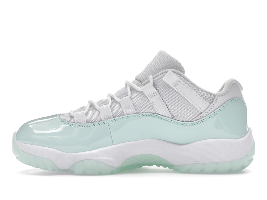Jordan 11 Retro Low Igloo (Damen)
