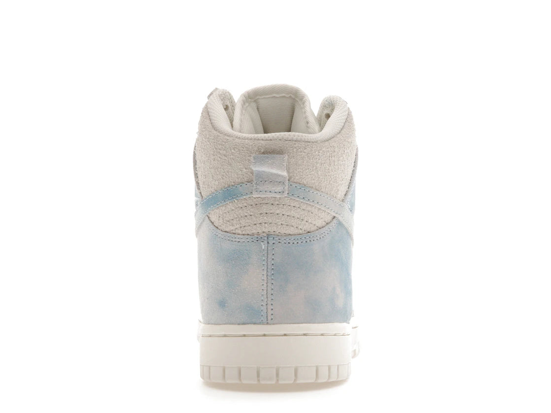 Nike Dunk High SE Clouds Celestine Blue (Damen)