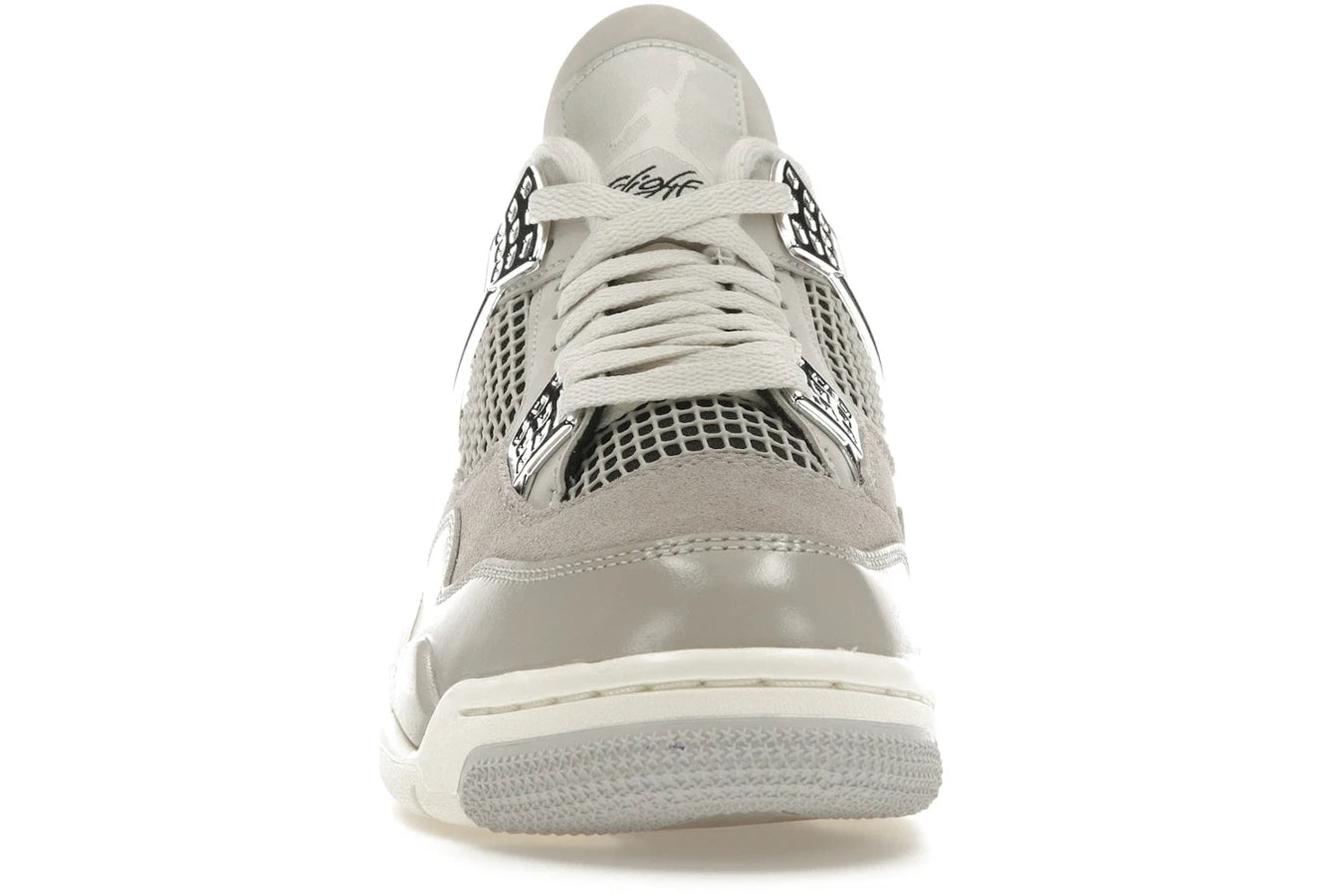 Air Jordan 4 Retro Frozen Moments