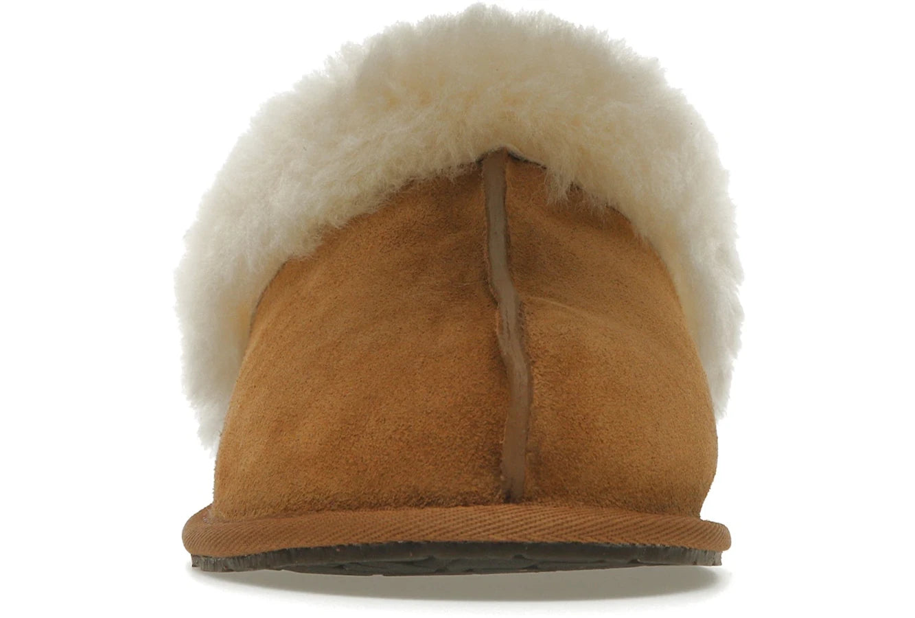 UGG Scuffette II Hausschuh Chestnut