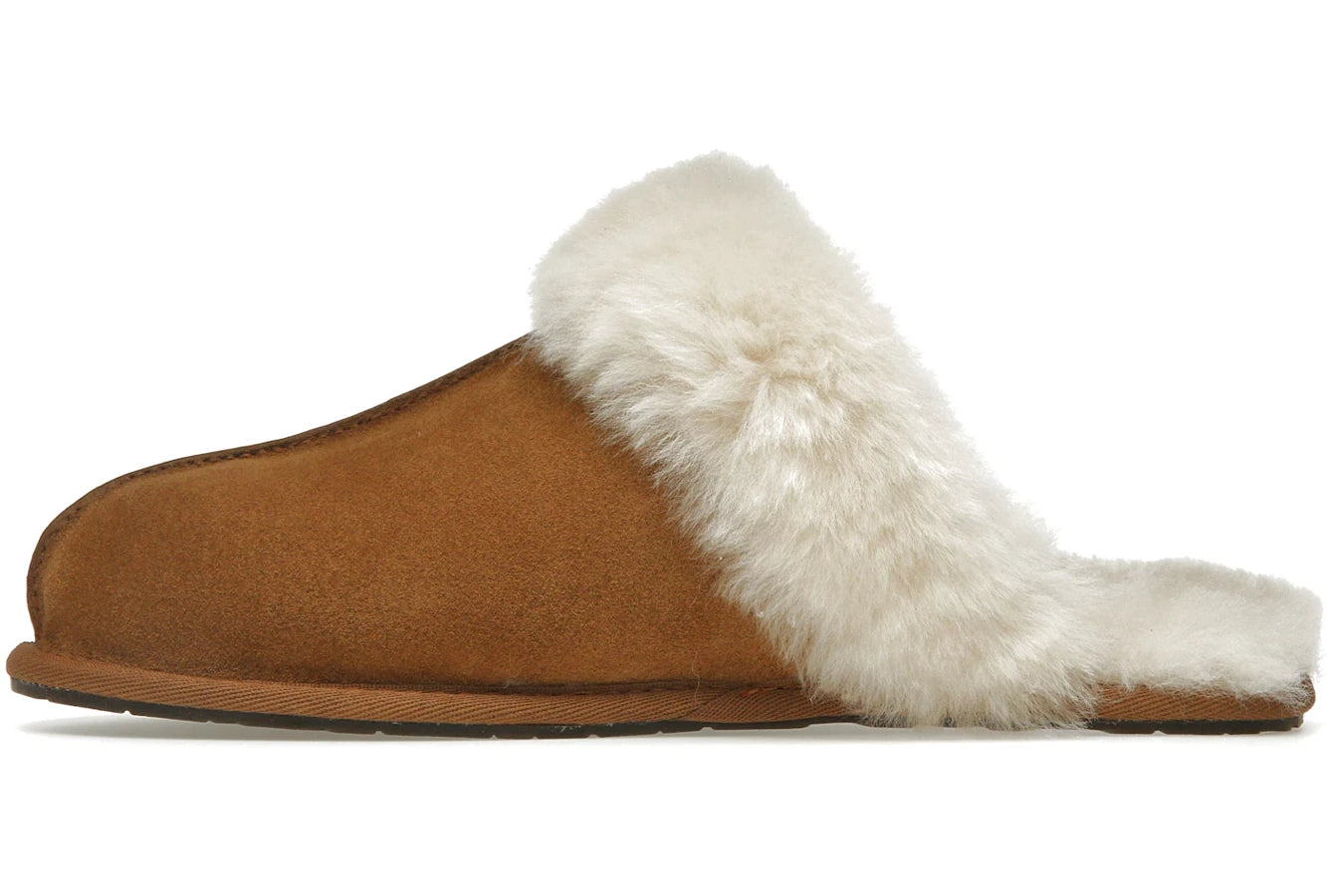 UGG Scuffette II Hausschuh Chestnut