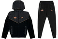 Nike Sportswear x Central Cee Syna World Tech Fleece Hoodie & Joggers Set Schwarz/Metallic Red Bronze