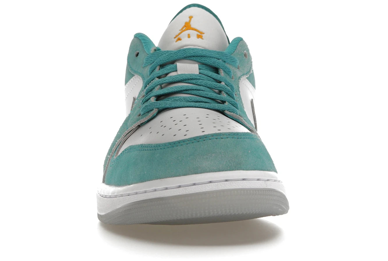 Air Jordan 1 Low SE New Emerald