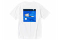 KAWS x Uniqlo UT Kurzarm-T-Shirt mit Artbook-Cover in Weiß