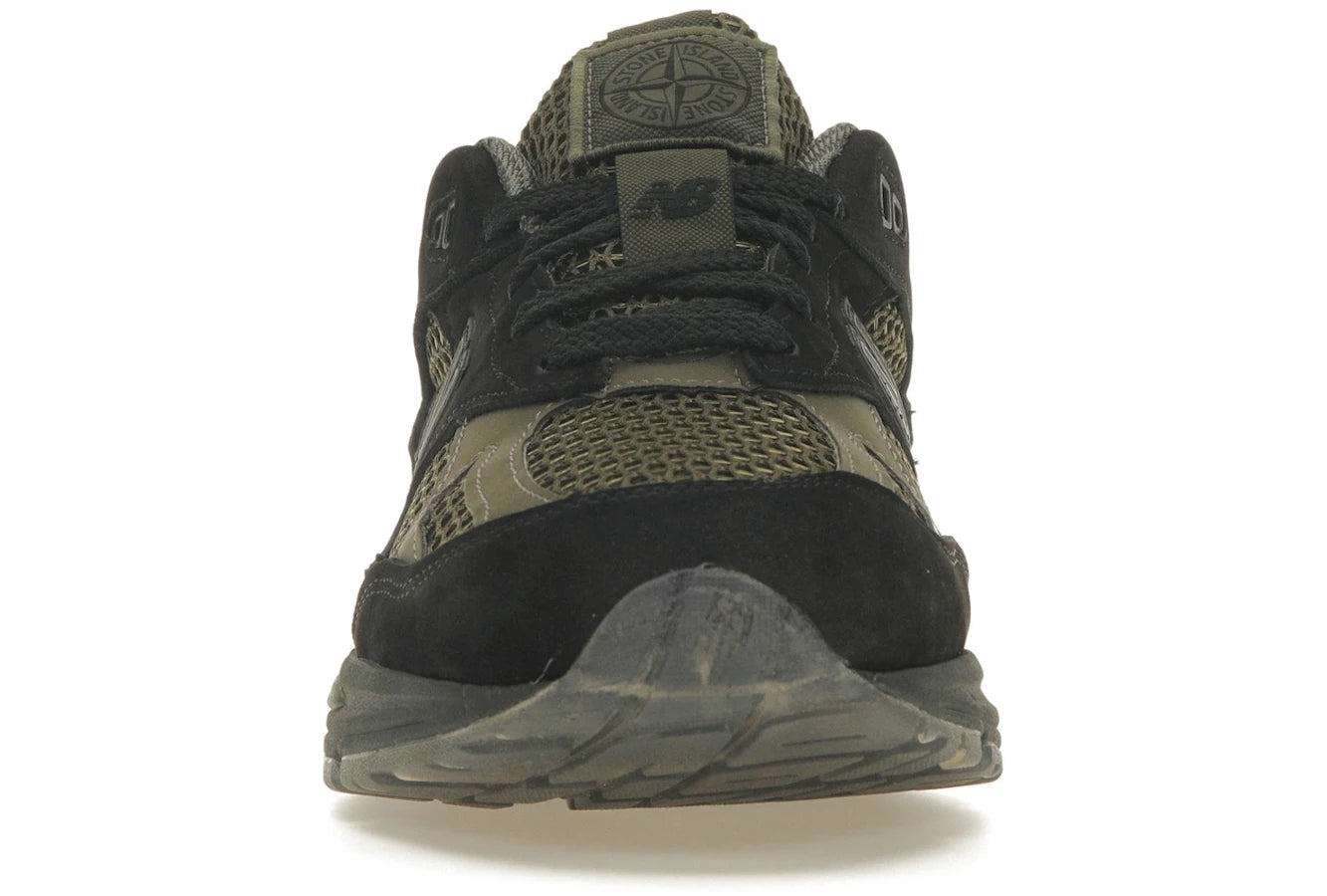 New Balance 991v2 MiUK Stone Island Black