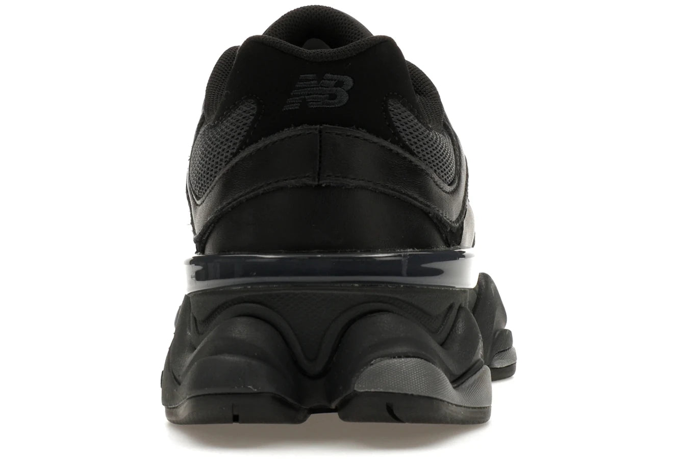 New Balance 9060 Triple Black Leder