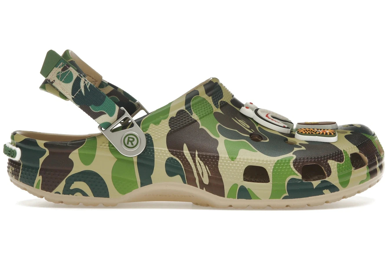 Crocs Classic Clog A Bathing Ape ABC Camo Grün