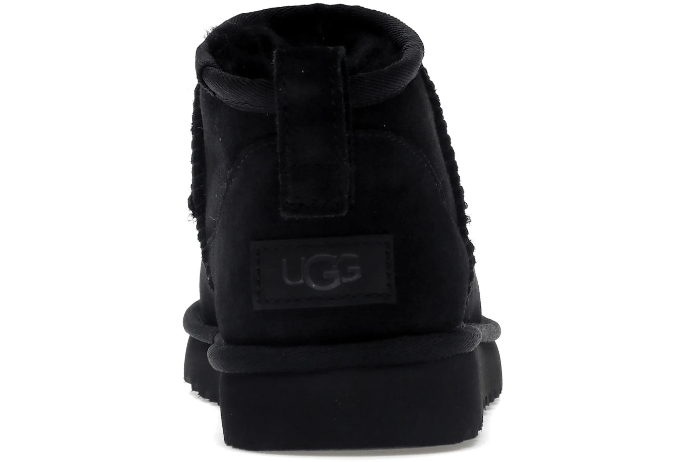 UGG Classic Ultra Mini Boot Schwarz