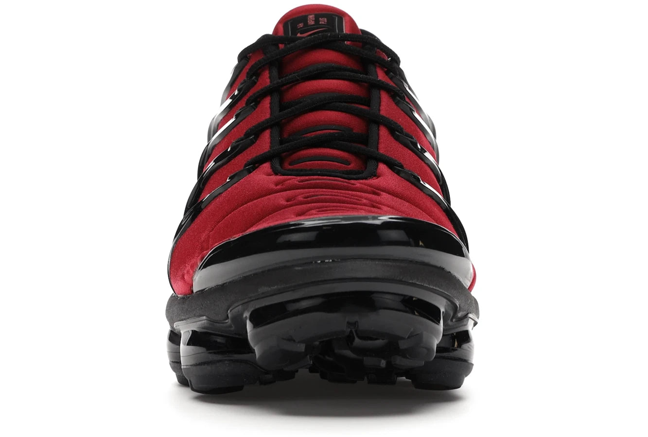 Nike Air VaporMax Plus University Rot Schwarz