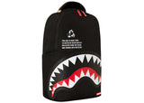 Sprayground Core Recycled Shark DLXSR Rucksack Schwarz/Rot