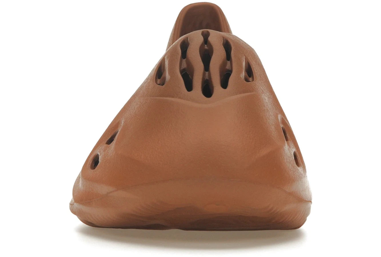 Adidas Yeezy Foam RNR Clay Red