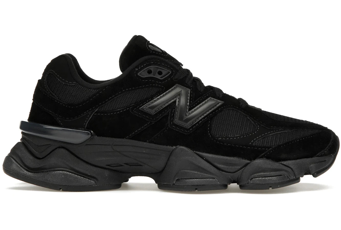New Balance 9060 Triple Black