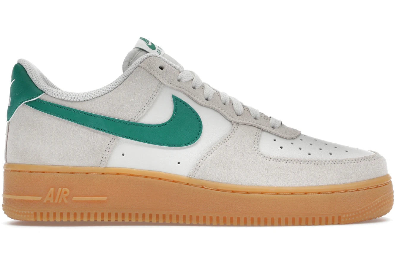 Nike Air Force 1 Low '07 LV8 Phantom Malachit Gum