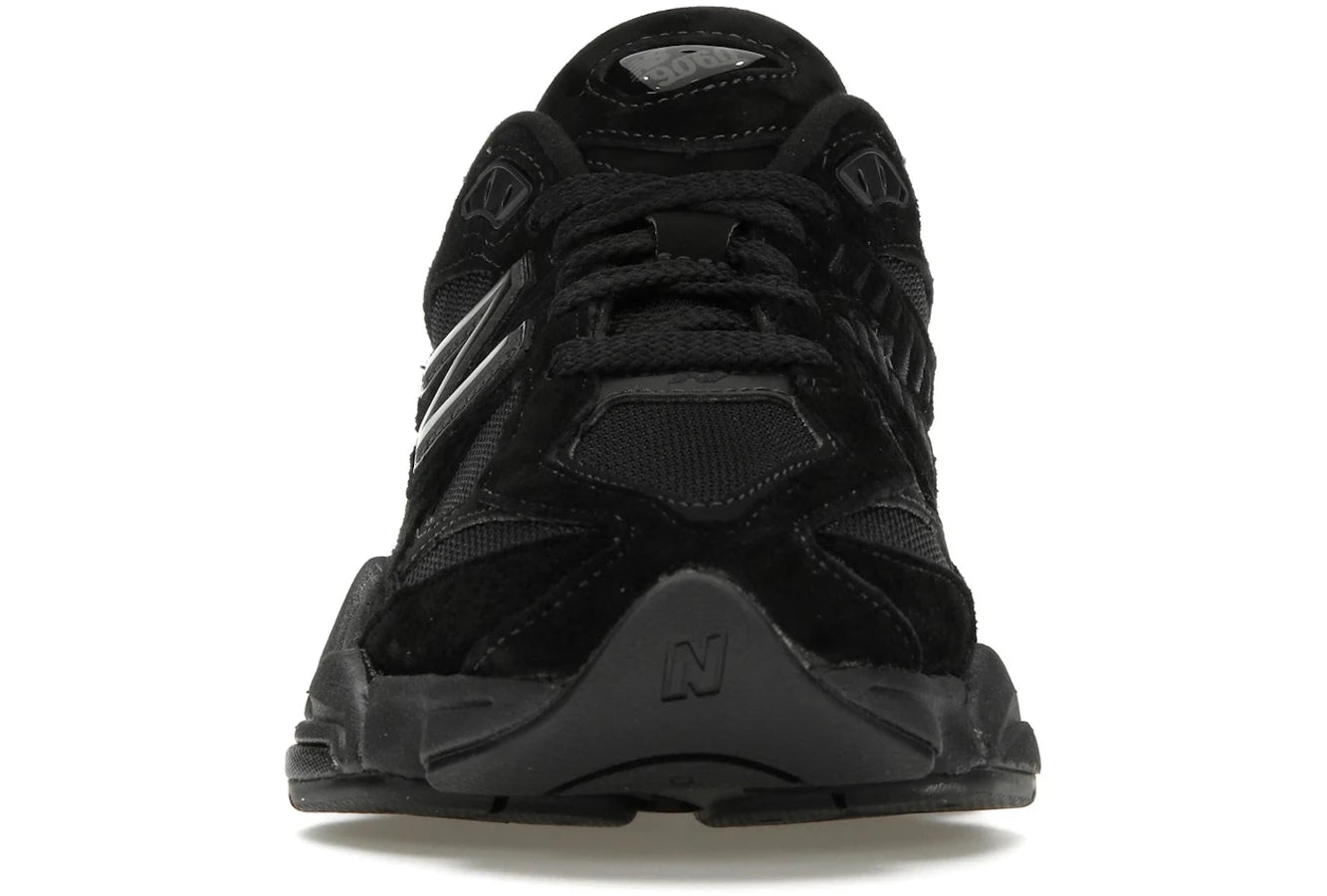 New Balance 9060 Triple Black