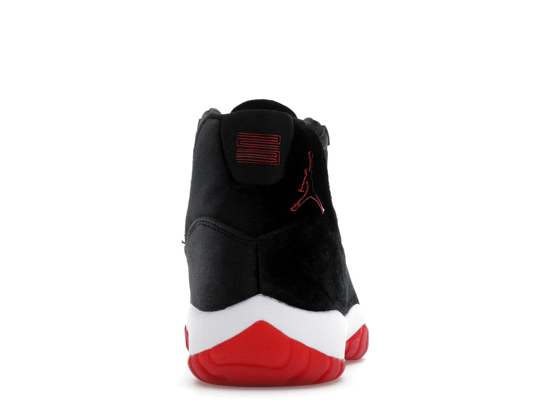 Jordan 11 Retro Bred Velvet (Damen)